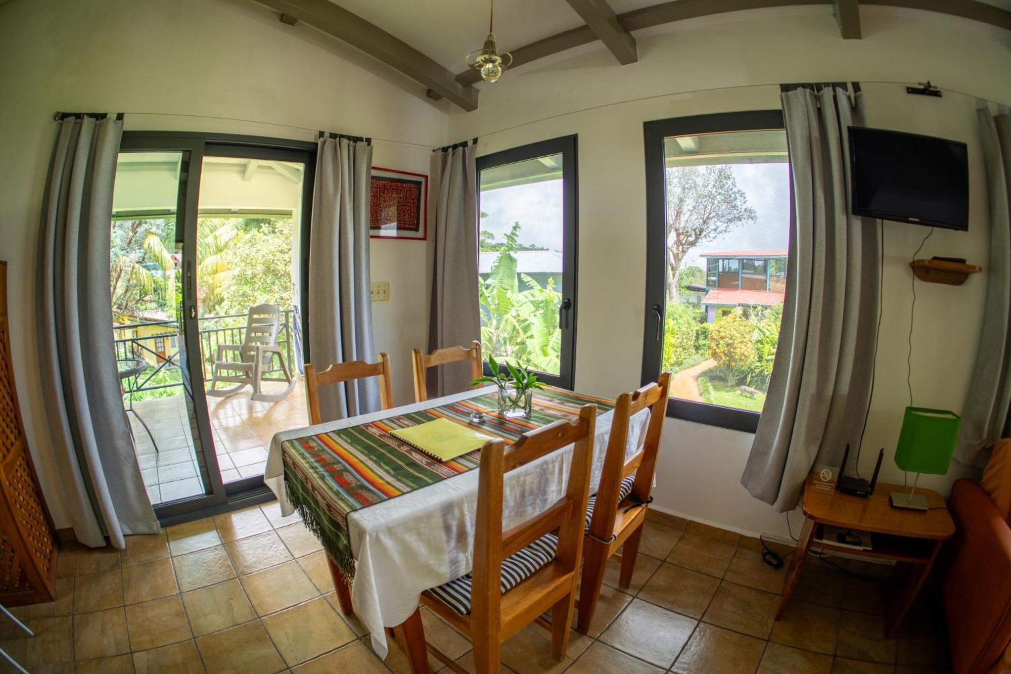 Hotel Isla Verde Boquete Bilik gambar